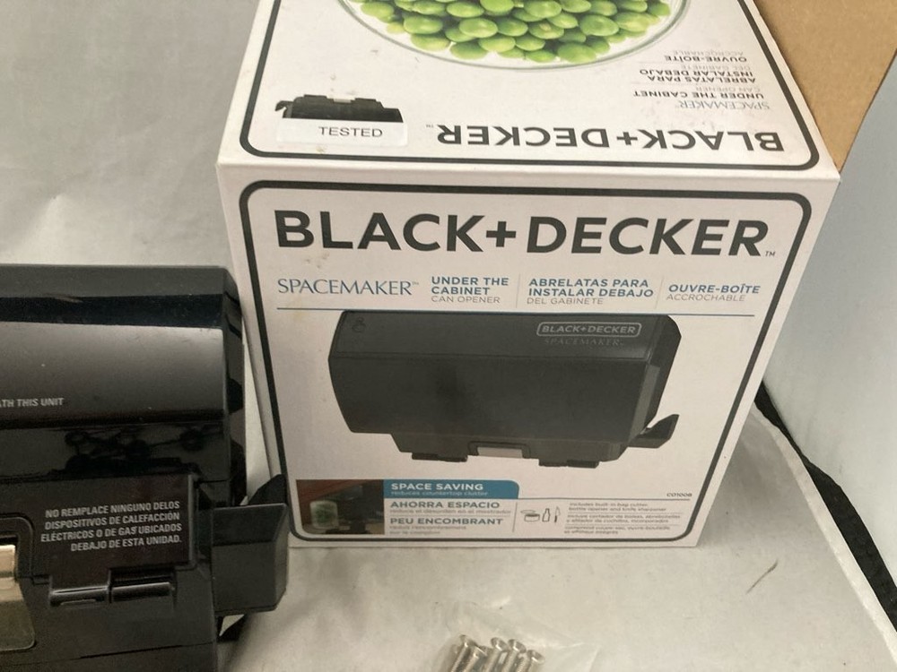 BLACK+DECKER CO100B Spacemaker Multi-Purpose Can Opener - Black