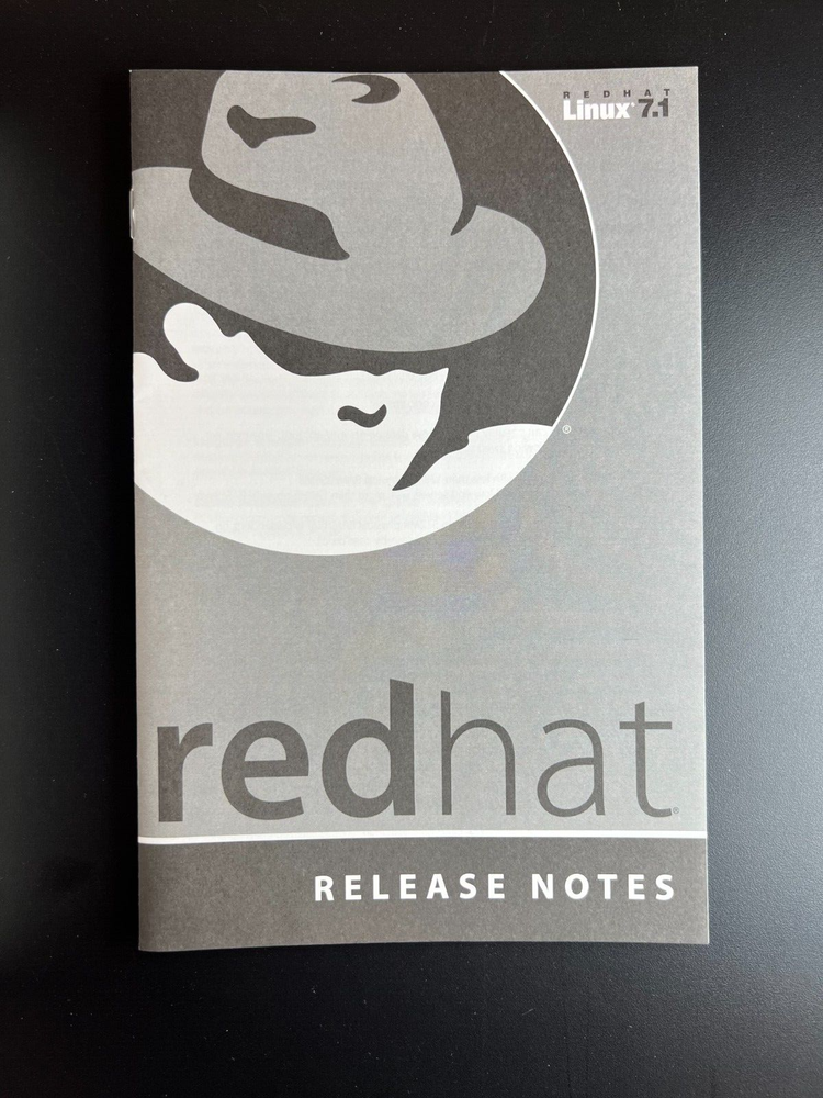 Red Hat Linux 7.1 - 6 book set - Excellent condition