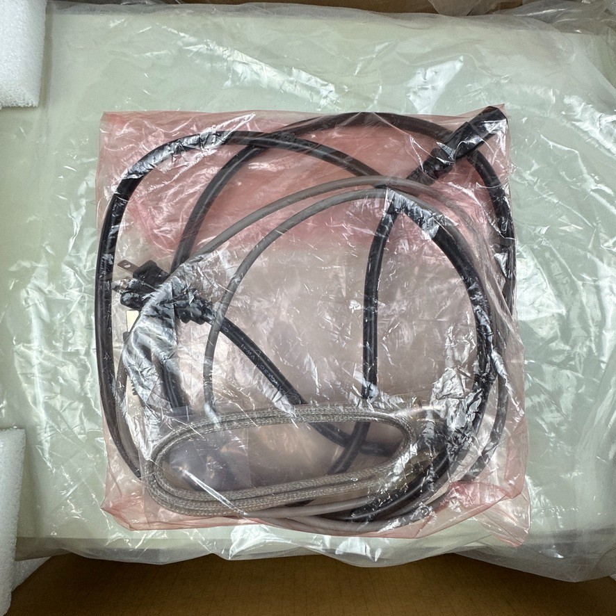 Microtek ArtixScan 1800f Flatbed Scanner With Power Cable USB & FireWire Cables