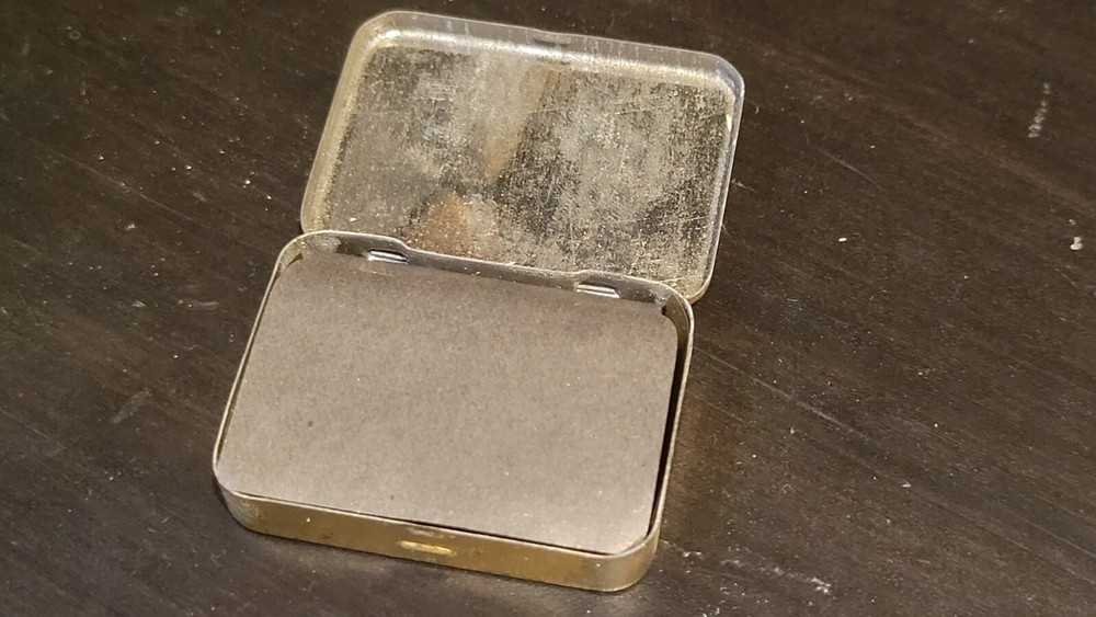 SSS Fursten German Gramophone phonograph needle Tin - Empty