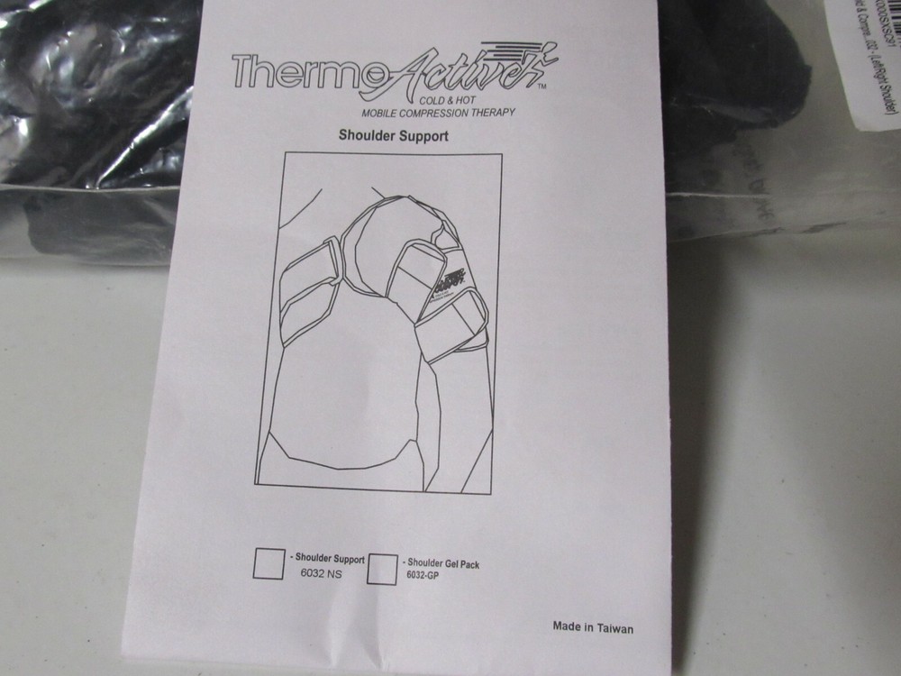 ThermoActive Hot/Cold Compression Left/Right Shoulder Support NEW. FREE SHIPPING