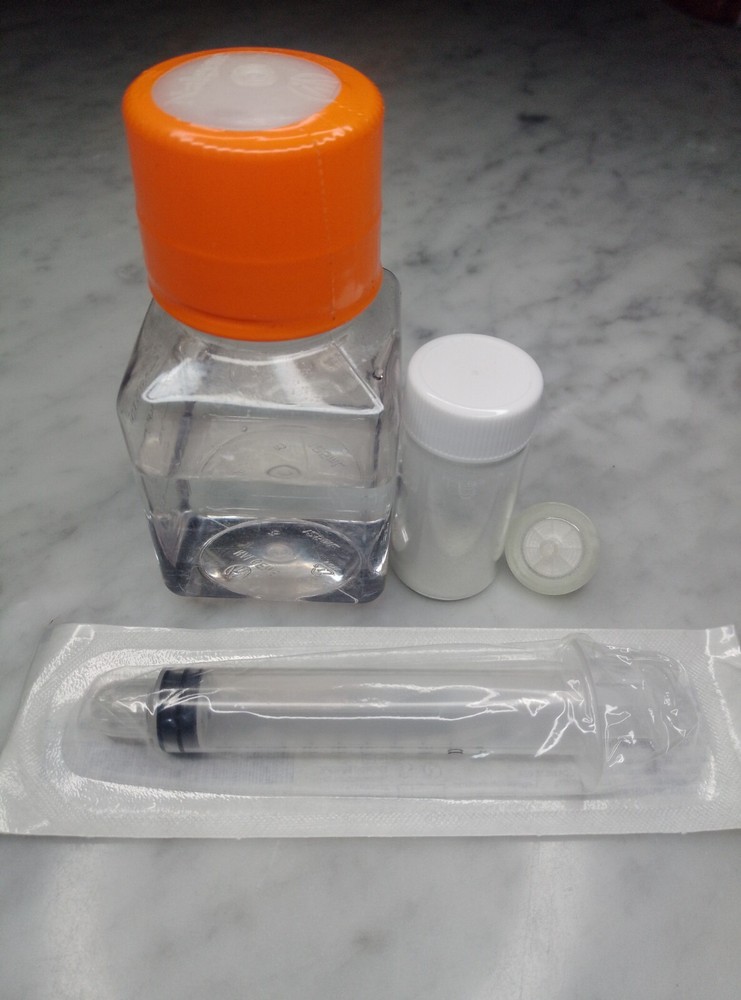SALINE SOLUTION FOR QUEEN INSTRUMENTAL INSEMINATION (100 ML)