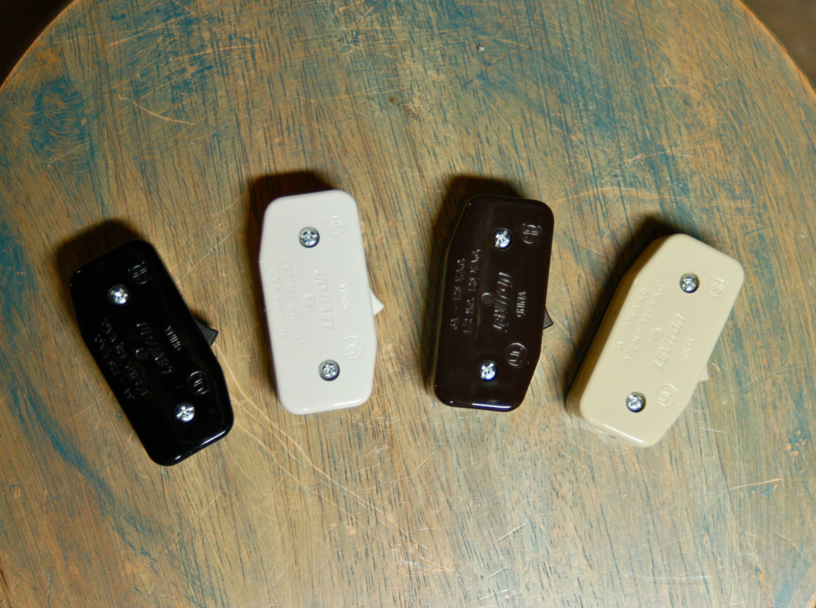 Inline Cord Switch - Leviton Rocker Style Feed Thru Switch, Lamp Wire Fans Light