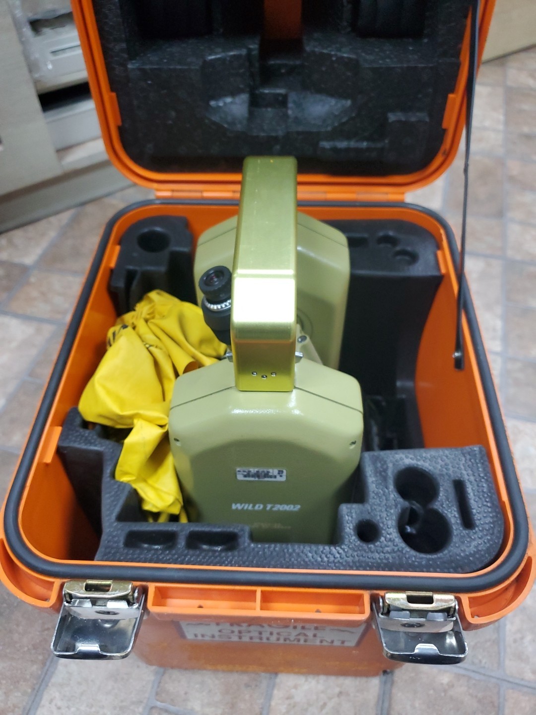 Leica Wild T2002 Theomat Electronic Precision Theodolite No battery