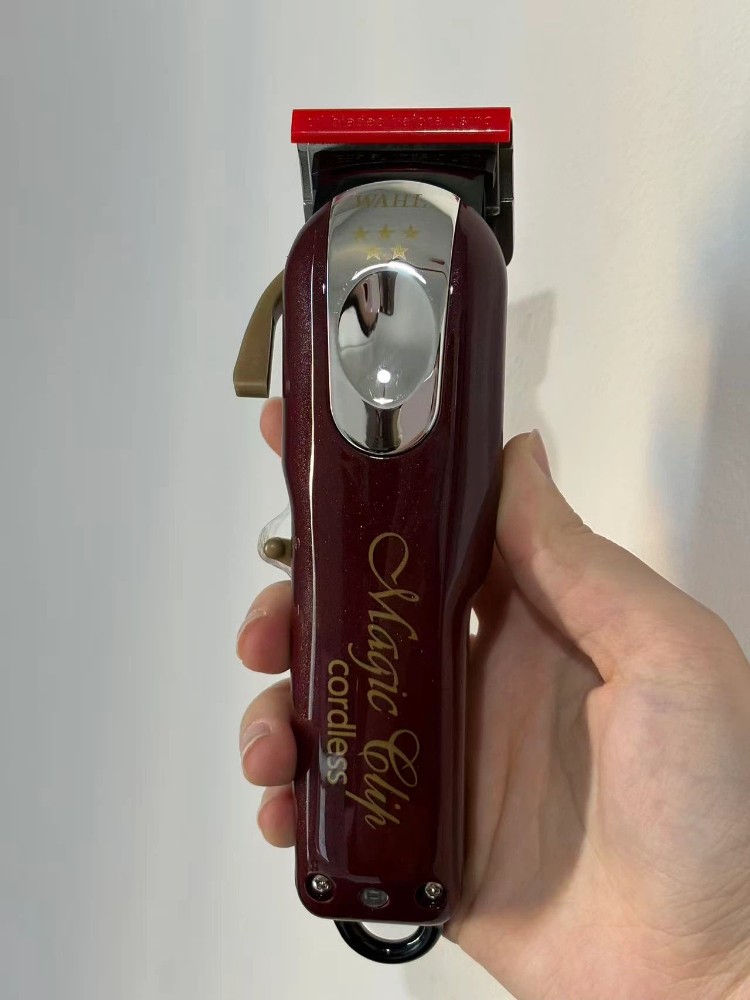New 8148 Professional 5-Star Series Cordless Magic Clip Cord / Cordless Clipper