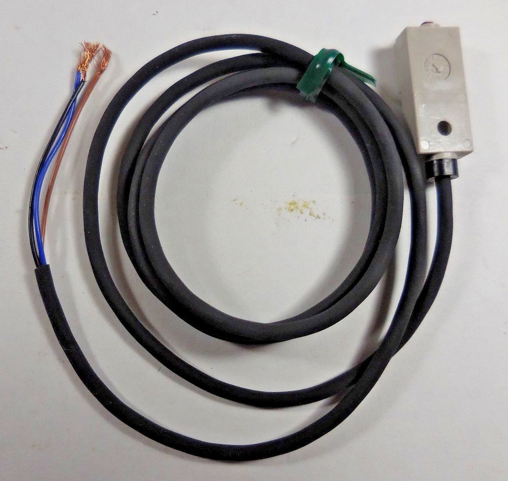 SunX GXL-N12FIB-P Proximity Sensor