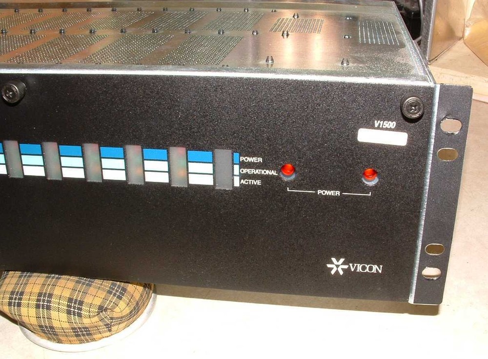 V1500 Communications distribution unit