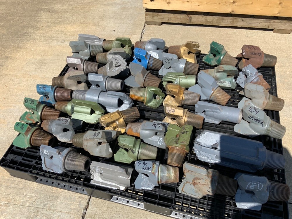 Blade drag bits . Most are new . All sizes