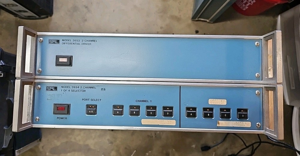 Systems Research Laboratories Model 2653 Differential Driver & 2654 Selector