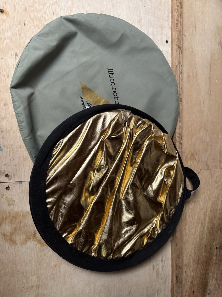 Westcott Illuminator Reflector Panel 38” Gold/Silver