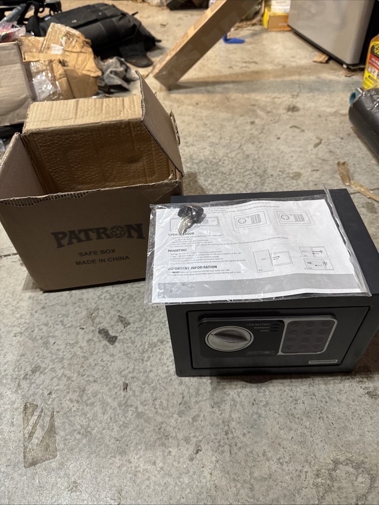 PATRON Small Safe Box MODEL 17NEF-FP Gray