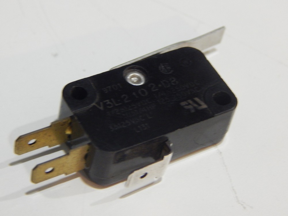 HONEYWELL MICROSWITCH V3L-2102-D8 SNAP IN LEVER SWITCH