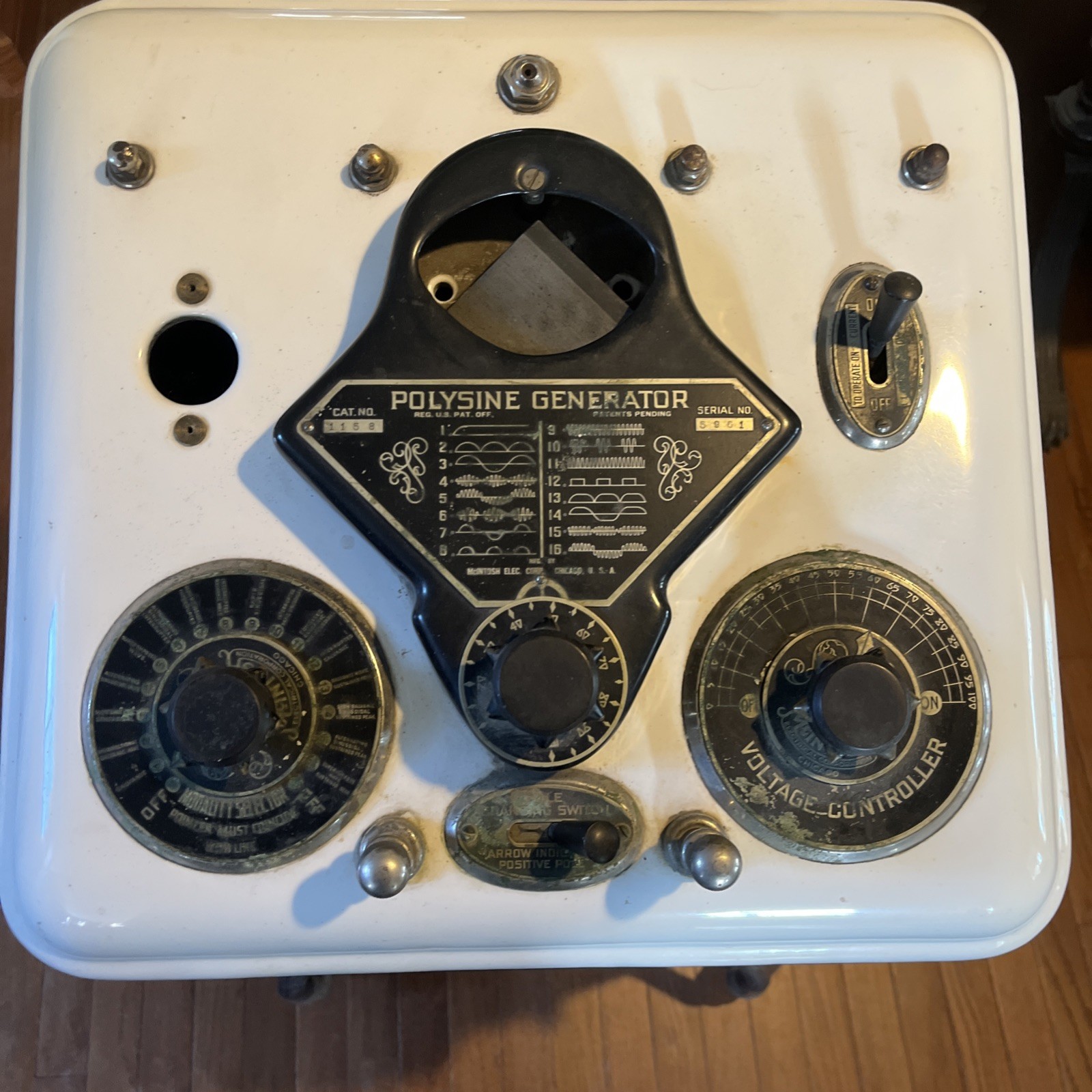 Shock Therapy McIntosh Polysine Generator Quck Medical Device And 4 Drawer Stand