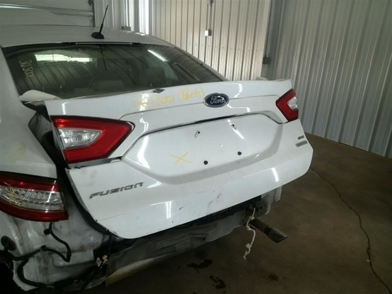 FUSION 2014 High Mounted Stop Light 104699486