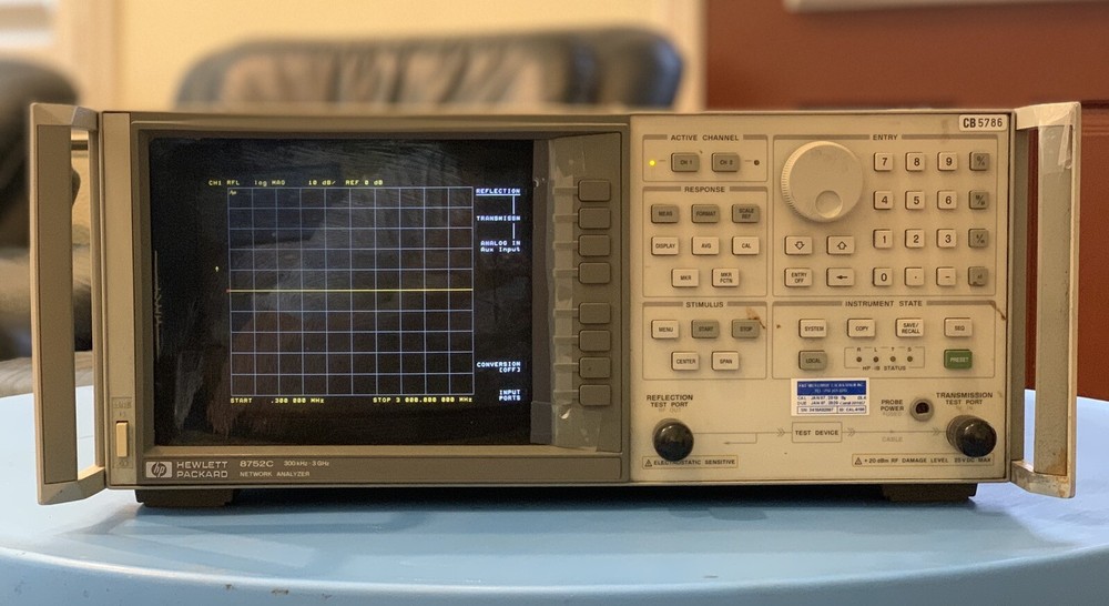 HP 8752C NETWORK ANALYZER 300 kHz-3 GHz