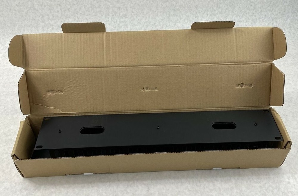 2U (3.5IN) horizontal cable management panel Black DF2 03746