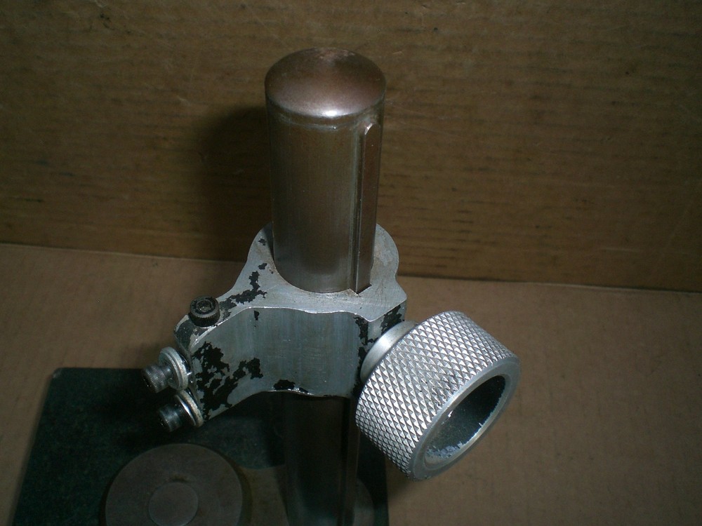 6 x 6 in Granite Comparator stand No indicator