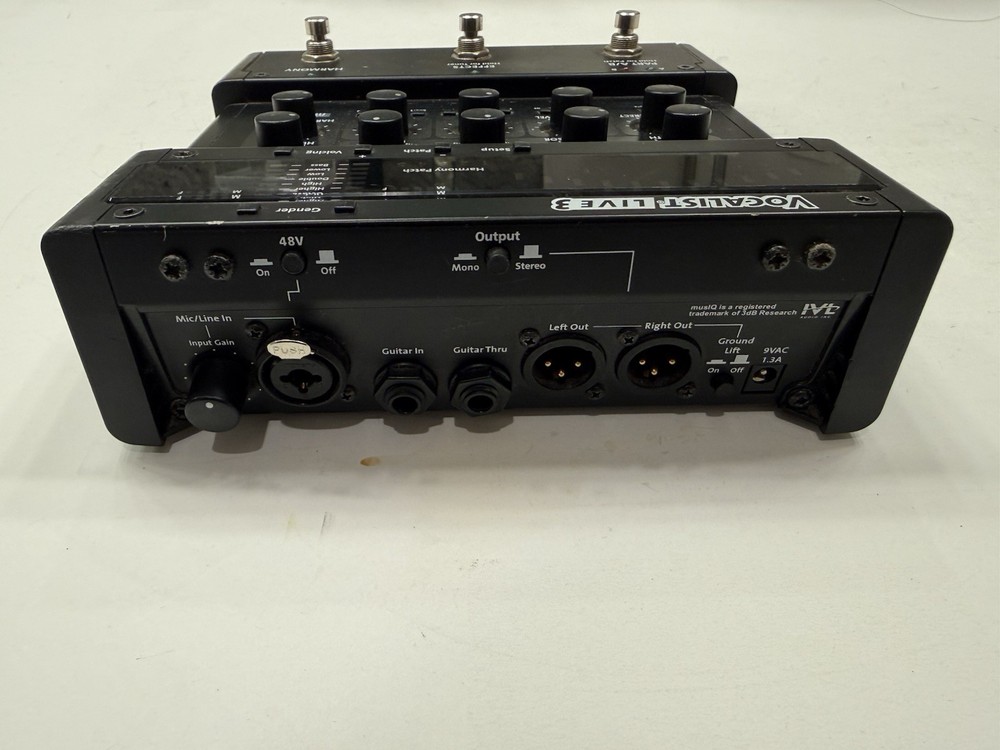 Digitech Vocalist Live 3 Vocal Multi Effects Processor Pedal + Power Supply