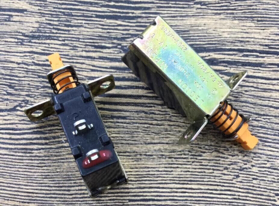 2PCS NEW LEGION MPS11 10 250VAC button self-locking power switch-