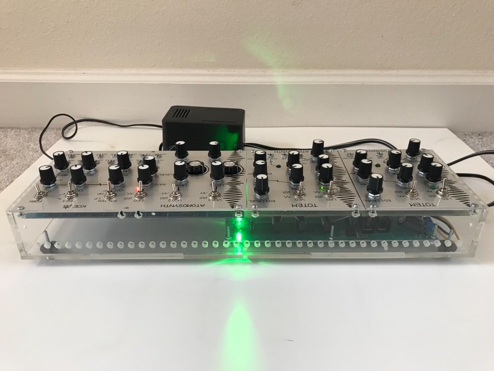 Atomosynth totem + Koe