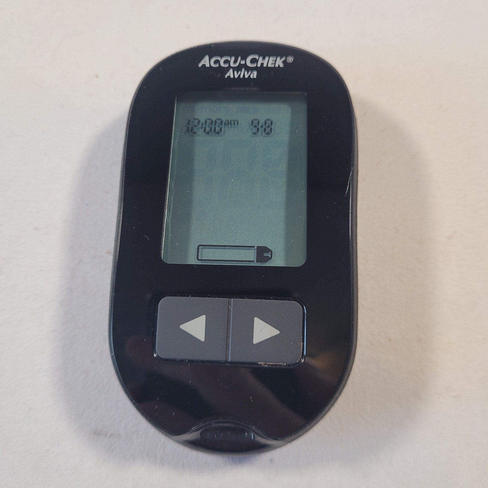 Accu-Chek Aviva Plus 2nd Gen Blood Glucose Monitor Kit Meter Lancing Device Kit