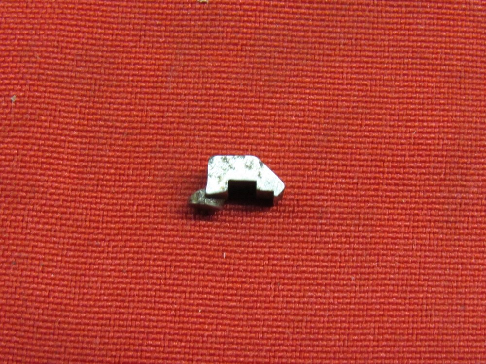 Browning BL-22 Extractor - P/N B2464570