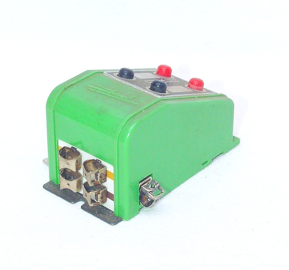 Fleischmann HO DC 1:87 SWITCH ACTUATOR CONSOL Floor Panel Block Unit NM`80!