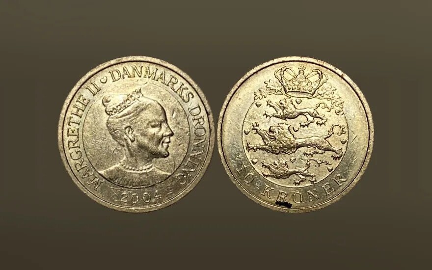 2004 Denmark 10 Kroner  Coin (FM116)
