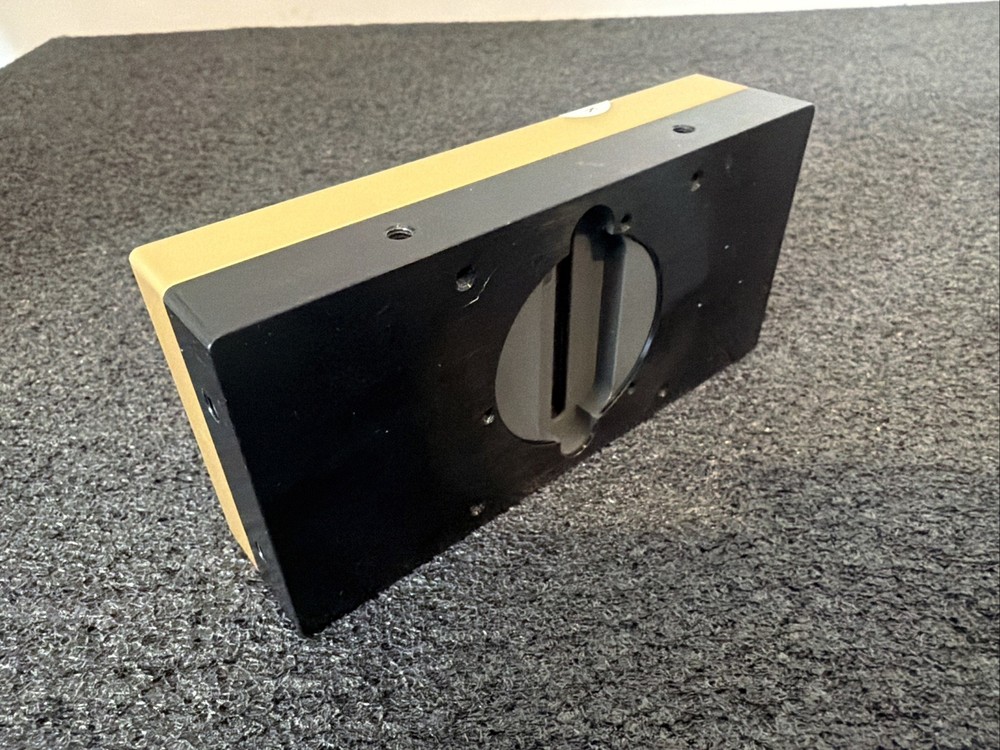 Eliixa EV71YC4MCL8005-BJHO E2V Machine Vision Line Camera 8K Camera Link