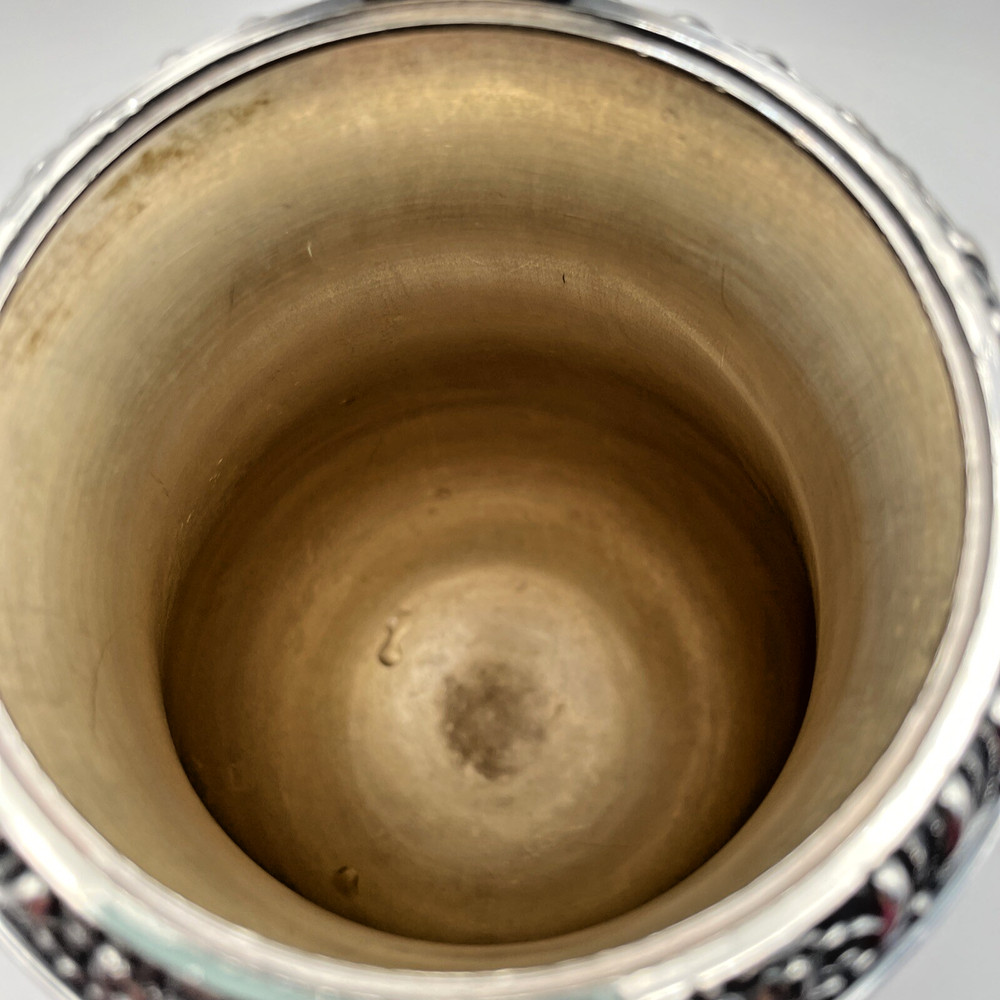 Vintage Oneida Henley Silverplate Teapot & Round Tray