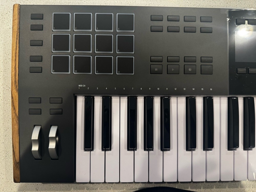 Arturia KeyLab 49 mk3 Professional MIDI Controller (Black)
