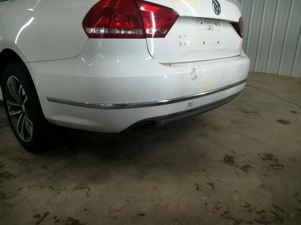 PASSAT 2012 High Mounted Stop Light 104748451