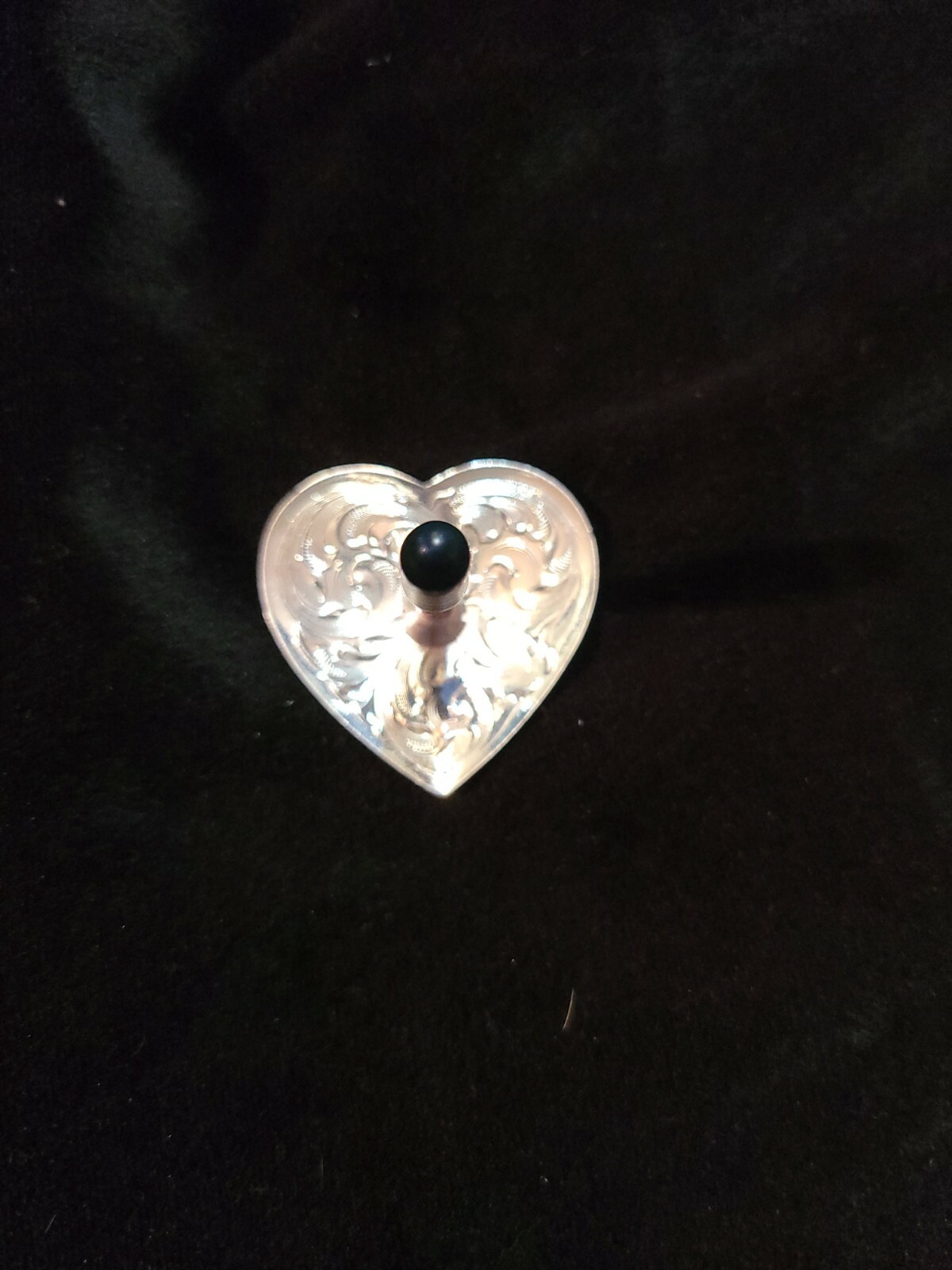 Montana Silver Screw in Concho Heart 1 1/2 in new.