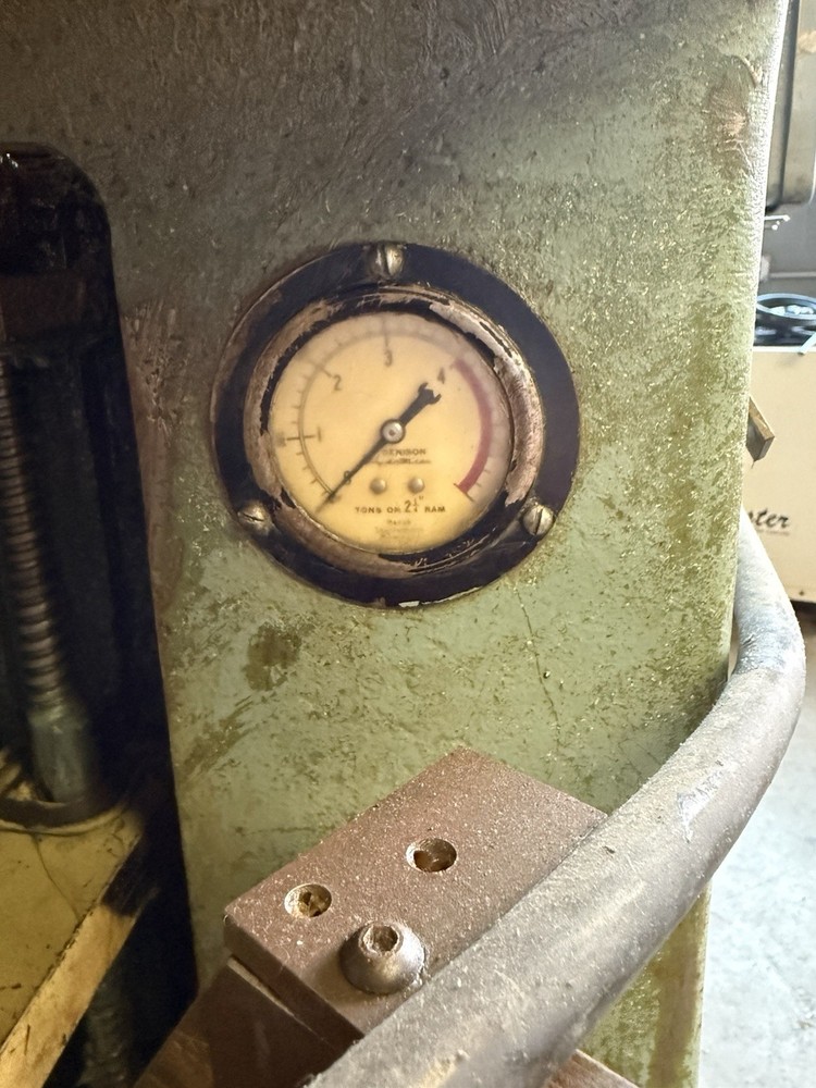 Denison Multipress Hydraulic 4 Ton Rotary Table