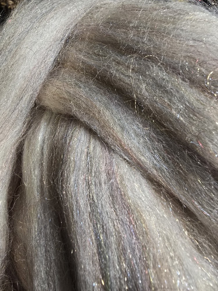 9.1oz Merino Firestar wool roving