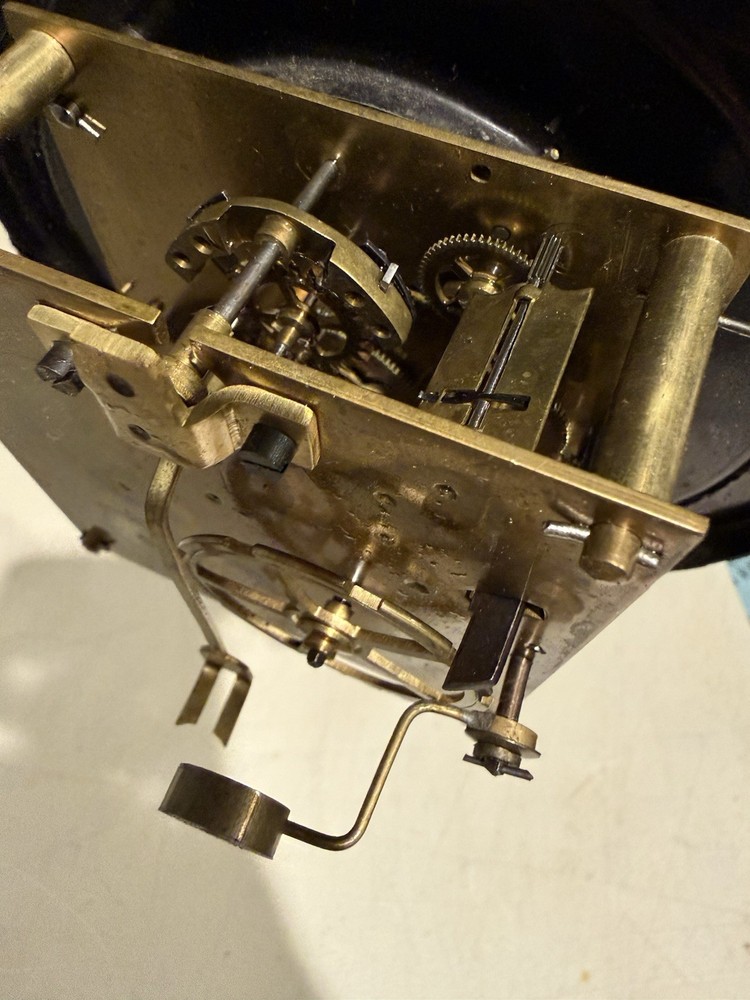 ANTIQUE/VINTAGE GERMANY WALL CLOCK