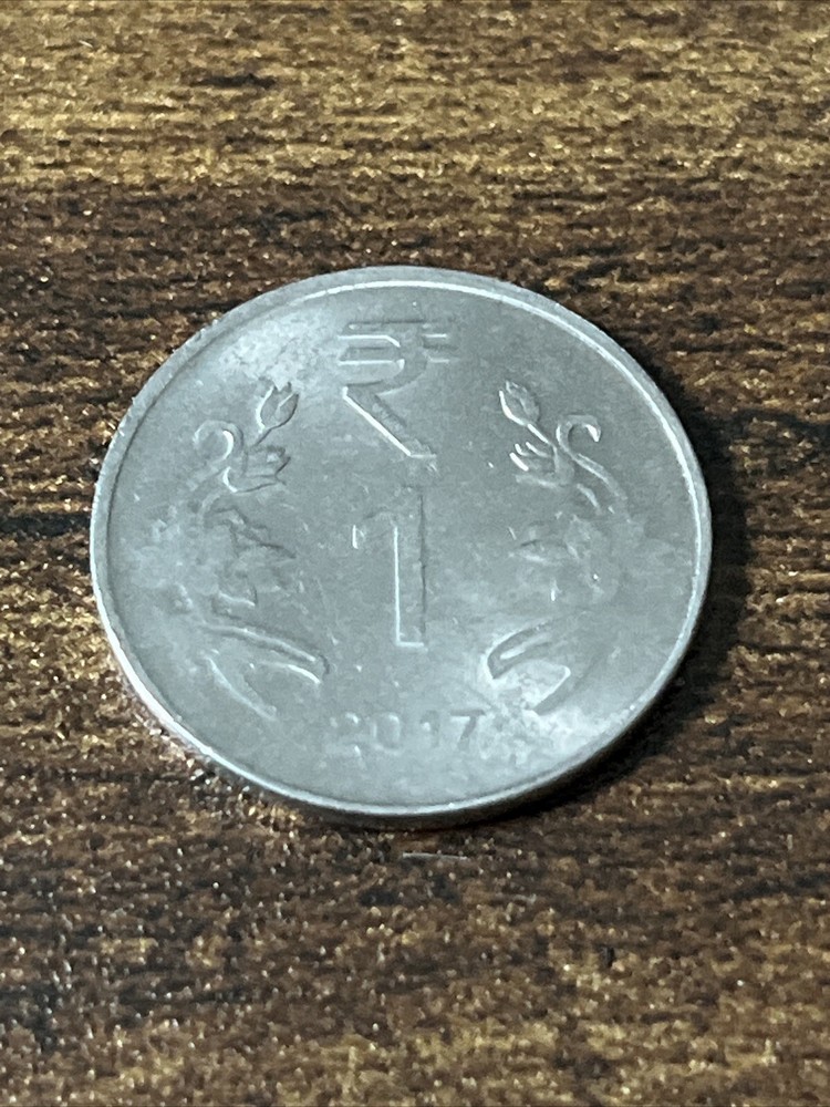 2017 India 1 RUPEE Actual Coin TK5759*