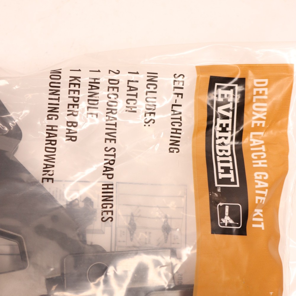 Everbilt Black Deluxe Latch Gate Set