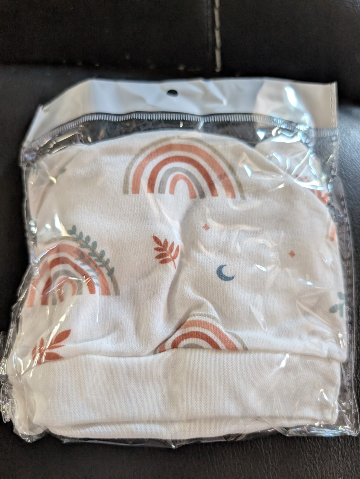 Baby Shower Gift Box🍼🐥Mom To Be. Lots Of Gifts Inside 😍 Perfect Gift.