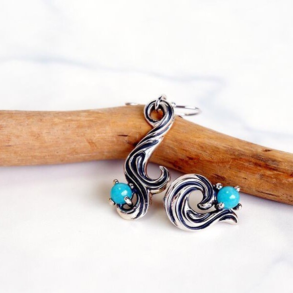 Give Me a Wing Asymmetrical Amazonite Wave Scroll Silver925 Earrings (Pair)