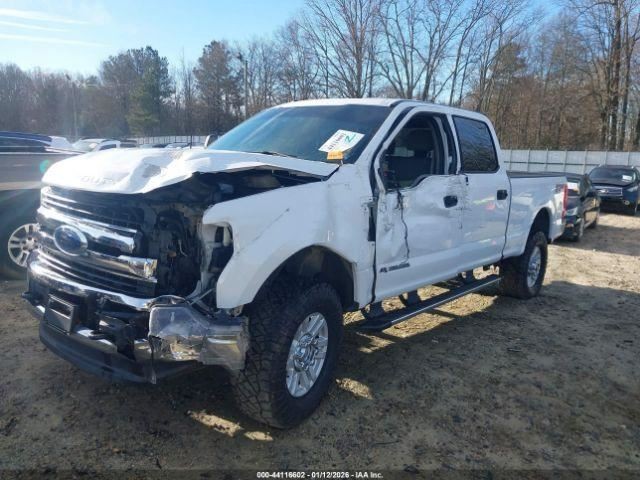 F250SD    2017 Glove Box 4999861