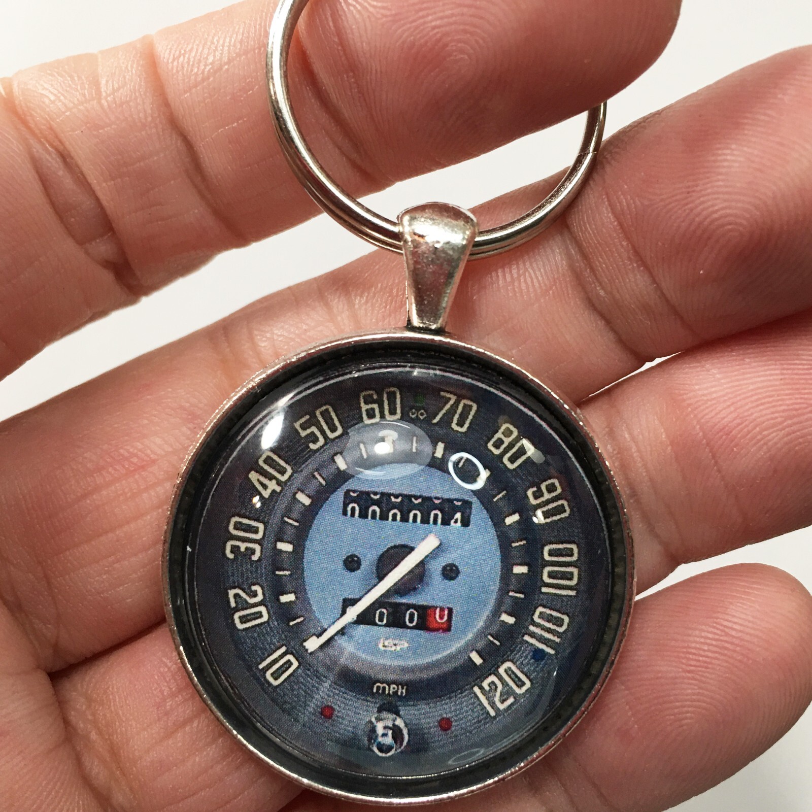 Vintage Volkswagen Bus VW Bug Beetle Karmann Ghia 120 MPH Speedometer Keychain