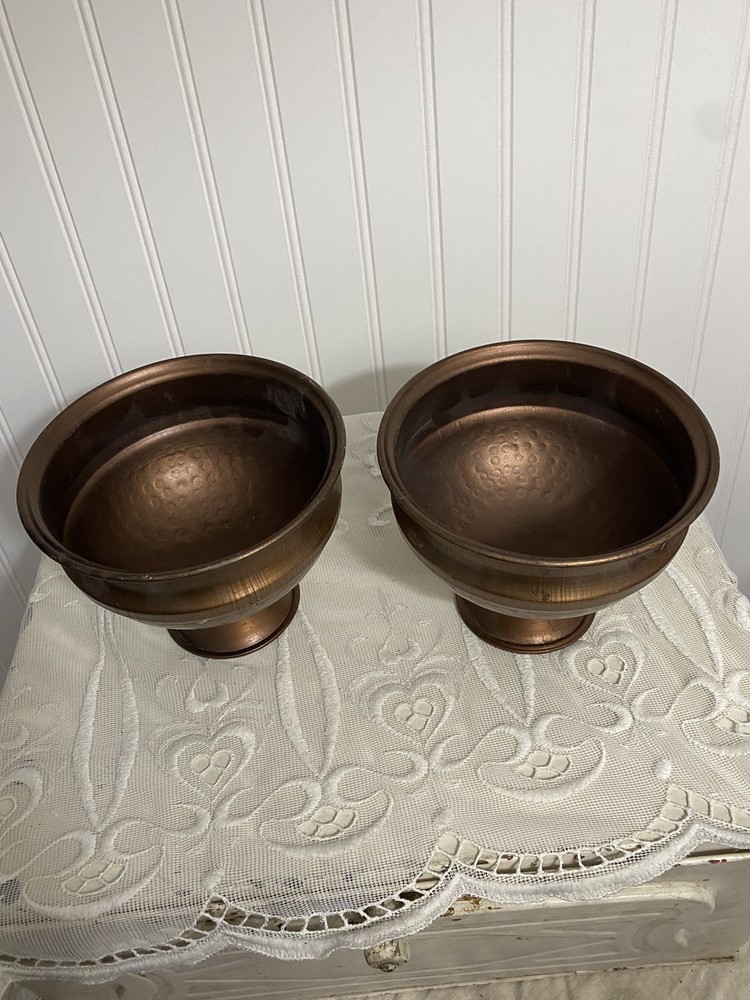 Hammered Copper Planters X2,