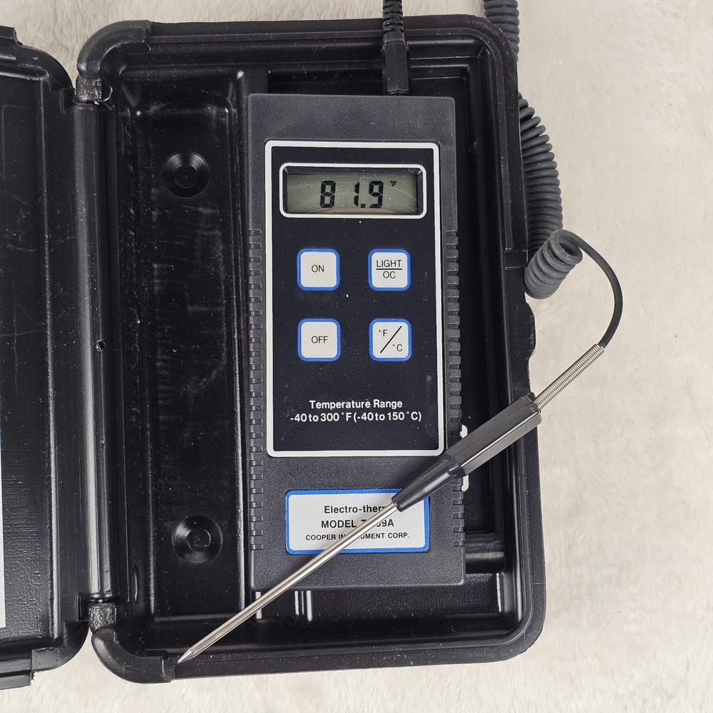 Cooper-Atkins TM99A Digital Thermometer - Black (Tested)