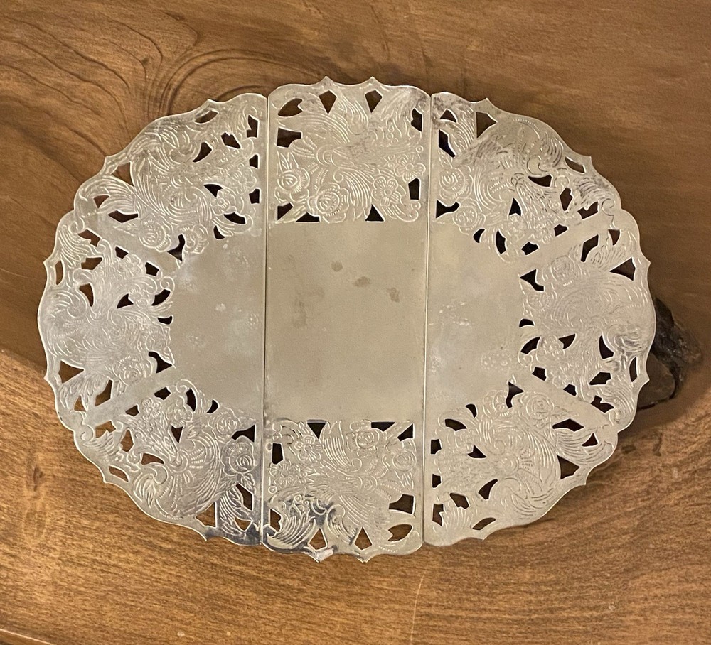 VTG Trivet Ornate Carved Floral Footed Oval Expandable Silver Plate Metal