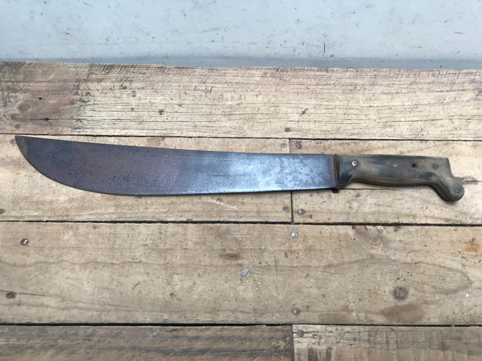 Vintage Rusty Machete Trumpet Logo No. 127 CORNETA PRODUCTO 19" 5 Rivet Handle