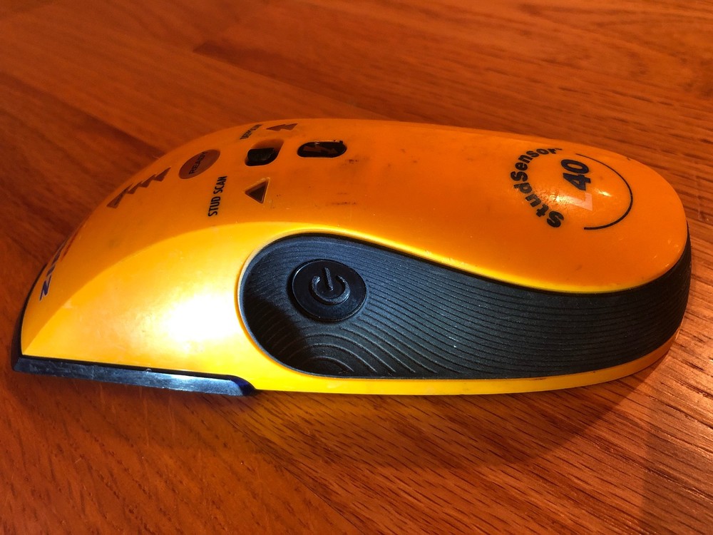 Zircon StudSensor™ Stud Finder One each E40 & L40 ~ LOT 2 Used