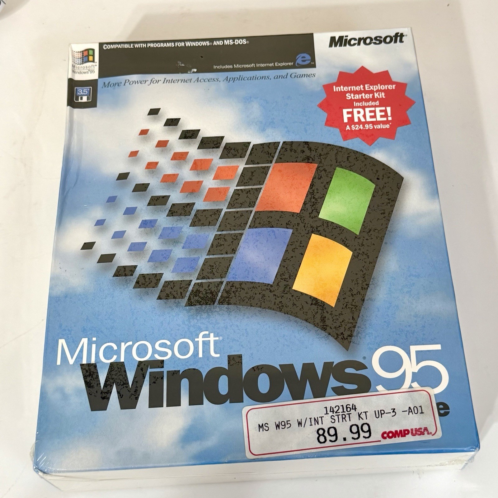 New Microsoft Windows 95 OS Upgrade 3.5" Floppy MS-DOS PC 1996 US Int Expl Kit