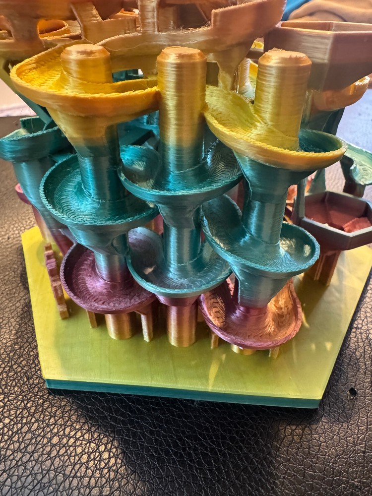 3D Printed Marble Run Machine