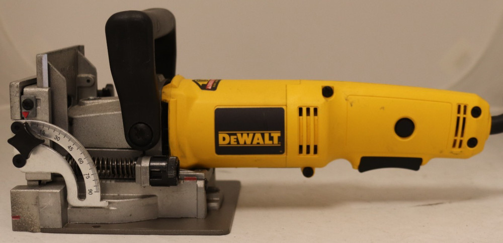 Dewalt DW682 plate joiner